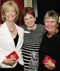 Honora Shaughnessy, MLS'73, Senior Executive Director of the Alumni Association, is flanked by Toronto Branch stalwarts Mary Usher Jones and Andrea Alexander, who earned Event of the Year honours for organizing an annual gathering for Toronto-area grads that features brunch and a tour of some of their city's finest art galleries.